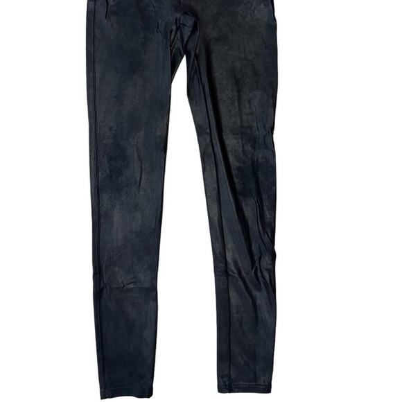 Spanx Faux Leather Leggings High Waisted Smoothing Sleek Black Size Large - Picture 5 of 9